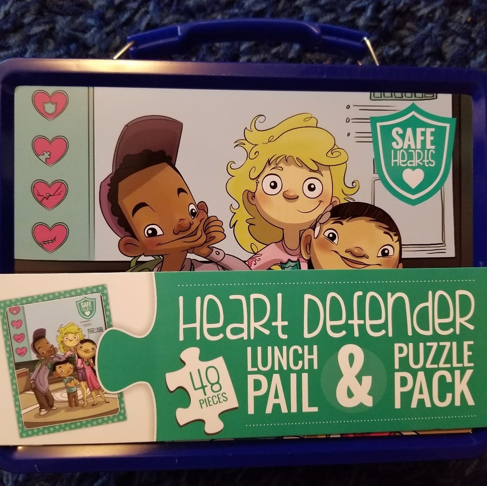 Heart Defender Lunch Pail & Puzzle